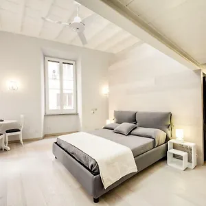 https://charming-pantheon.it-romehotels.com